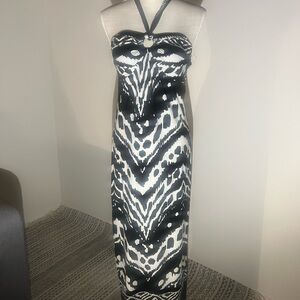 Saint Tropez West Black and White Halter Maxi Dress with Abstract Print